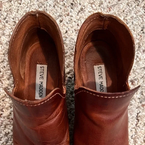 Steve Madden Booties | Cognac Booties | Leather Ankle Boots - Picture 6 of 6